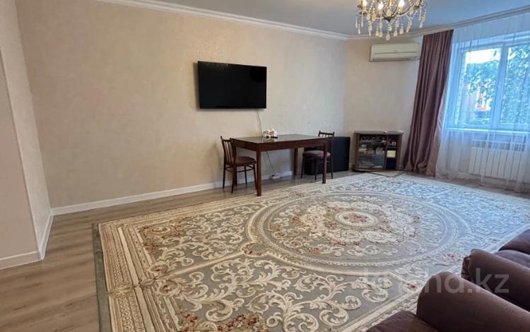 2-бөлмелі пәтер · 76.2 м² · 2/5 қабат, абулхаир хана, бағасы: 27 млн ₸ в Актобе — фото 5