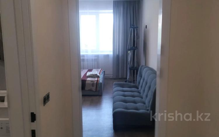 1-комнатная квартира · 25 м² · 2/5 этаж, Уалиева 1 за 8 000 ₸ в Усть-Каменогорске — фото 5