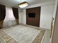 1-комнатная квартира · 43 м² · 1/9 этаж, мкр Береке 38 за 180 000 ₸ в Атырау — фото 4