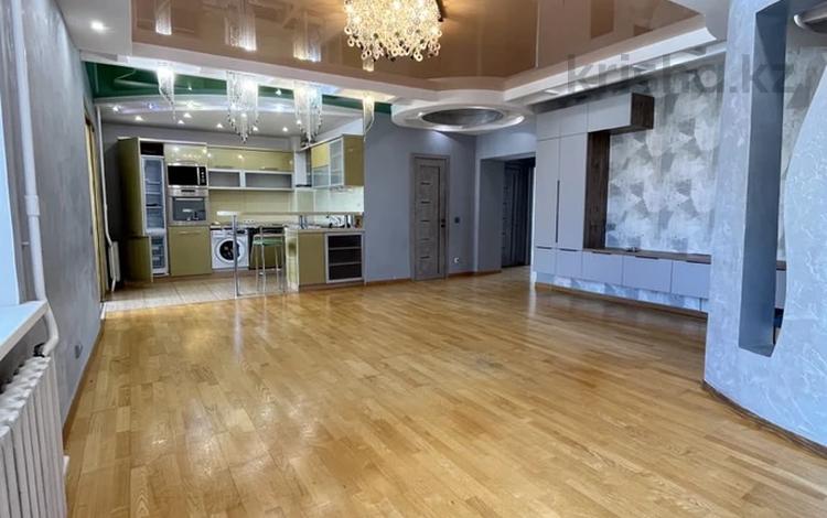 3-бөлмелі пәтер · 82.4 м² · 11/12 қабат, Валиханова 1, бағасы: 40 млн ₸ в Астане, Алматы р-н — фото 2