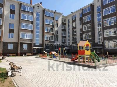 3-бөлмелі пәтер · 95.5 м² · 5/5 қабат, мкр. Алтын орда, Тауелсиздик — Вдоль Тауелсиздик, бағасы: 40 млн ₸ в Актобе