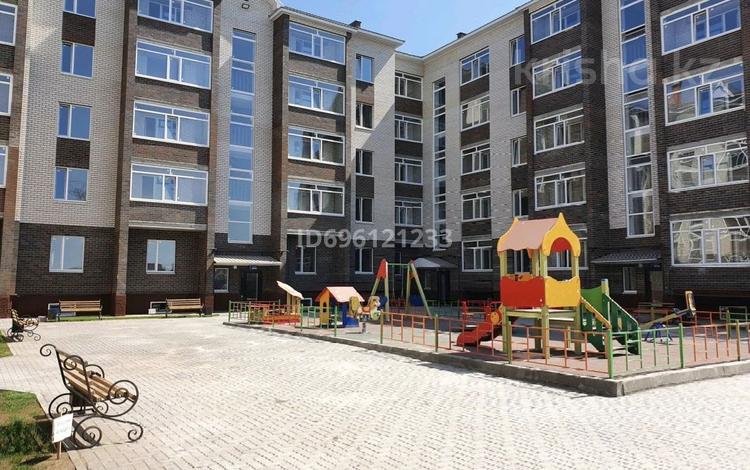 3-бөлмелі пәтер · 95.5 м² · 5/5 қабат, мкр. Алтын орда, Тауелсиздик — Вдоль Тауелсиздик, бағасы: 40 млн ₸ в Актобе — фото 10