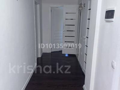 3-бөлмелі пәтер · 69.8 м² · 10/10 қабат, Ш.Қосшығұлұлы 19 — Рыскелді қажы мешіті, бағасы: 39 млн ₸ в Астане