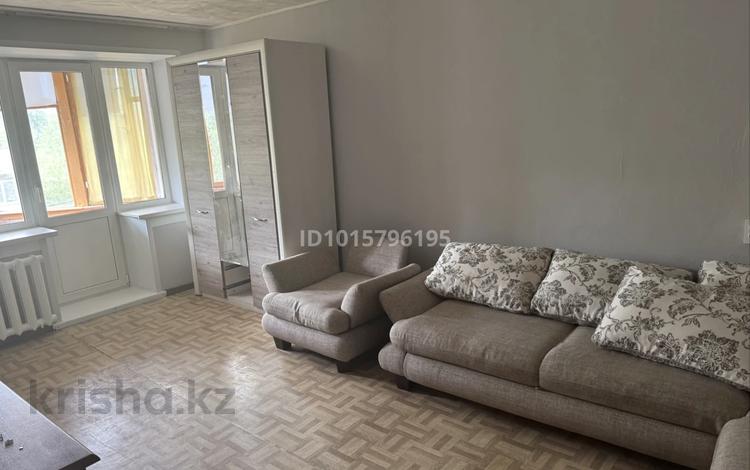 1-бөлмелі пәтер · 35 м² · 3/6 қабат, 30 гвардейской дивизии 6/1, бағасы: 15.5 млн ₸ в Усть-Каменогорске, Ульбинский — фото 2