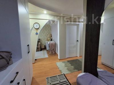 3-бөлмелі пәтер · 67.8 м² · 2/5 қабат, ПРОСПЕКТ САТПАЕВА 58 — СШ №24, бағасы: 29.8 млн ₸ в Усть-Каменогорске