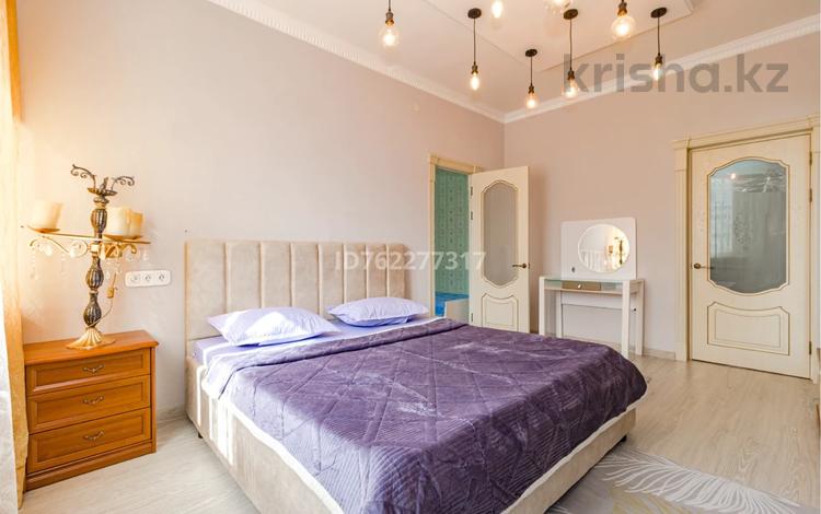 5-комнатная квартира · 160 м² · 6/8 этаж, Кунаева 14 — Возле Байтерека за 60 000 ₸ в Астане, Есильский р-н — фото 2