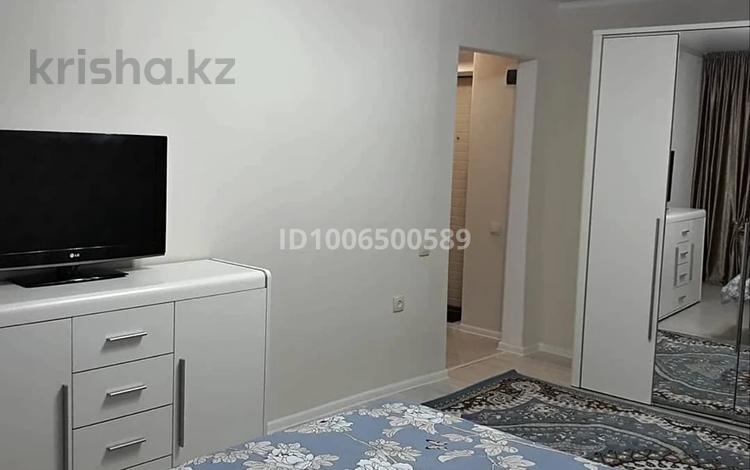1-бөлмелі пәтер · 35 м² · 3/5 қабат, Ул Айтеке би 42 — Ул Айтеке би пересечение Ул Алтынсарина, бағасы: 10 000 ₸ в Актобе — фото 2