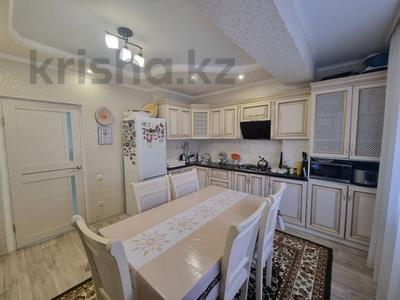 3-комнатная квартира · 100.7 м² · 3/5 этаж, мкр. Алтын орда за 30.5 млн 〒 в Актобе