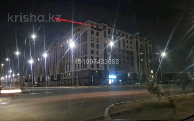 5-комнатная квартира · 163 м² · 5/8 этаж, 33-й мкр кыран — Школа, садик, больница,спортивный комплекс, музей за 50 млн 〒 в Актау — фото 12