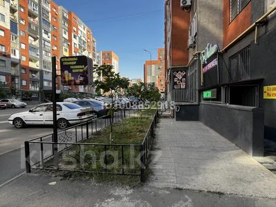 Свободное назначение, офисы, магазины и бутики, склады, общепит, салоны красоты, бани, гостиницы и зоны отдыха, медцентры и аптеки, образование, развлечения · 180 м² за 63.2 млн ₸ в Алматы, Наурызбайский р-н