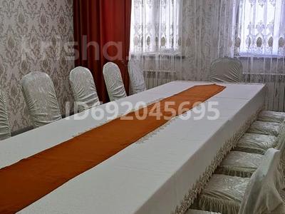5-комнатный дом посуточно, 200 м², Жабагылы 60 — Саттарханов жана кала за 30 000 〒 в Туркестане