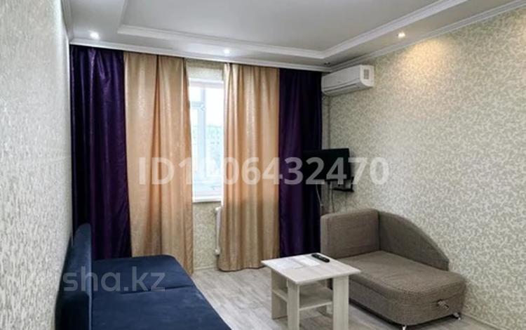 1-бөлмелі пәтер · 40 м², 11 ш/а. 86, бағасы: 8 999 ₸ в Актобе, мкр 11 — фото 2