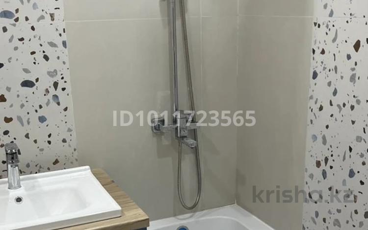 1-бөлмелі пәтер · 40 м² · 6/9 қабат, Шамши Калдаяков 51, бағасы: 200 000 ₸ в Астане, Сарайшык р-н — фото 10