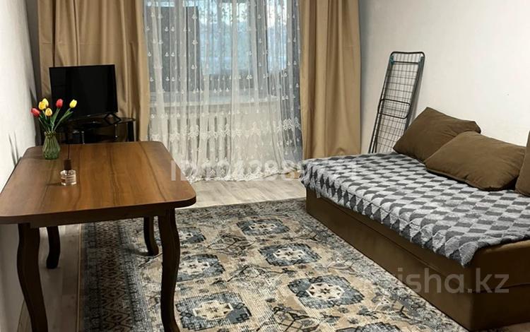 1-бөлмелі пәтер · 45 м² · 1/3 қабат, Мира — Находится возле дк, бағасы: 18 000 ₸ в  — фото 16