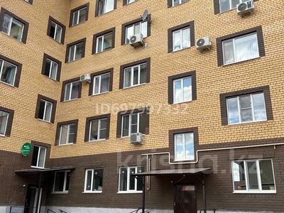 4-комнатная квартира, 70 м², 4/5 этаж, Дины Нурпеисовой 10 за 37 млн 〒 в Уральске