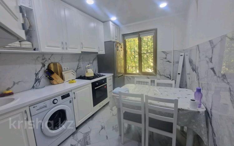 4-комнатная квартира · 75 м² · 3/5 этаж, мкр Айнабулак-3 131 за 58 млн ₸ в Алматы, Жетысуский р-н — фото 2