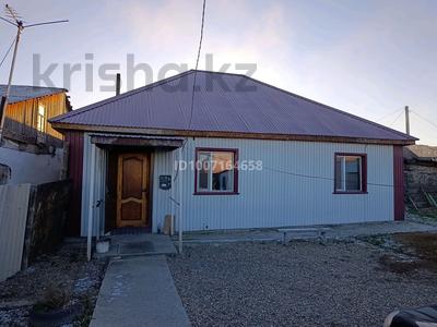 Отдельный дом · 3 комнаты · 100 м², Икенова 4 — Селевина Молдагалиева за 100 000 〒 в Семее