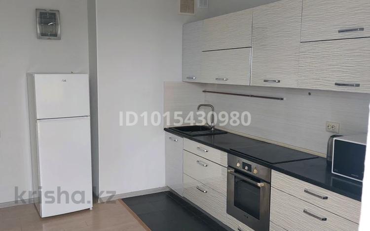 1-комнатная квартира · 46 м² · 13/16 этаж, Бальзака 8 — Альфараби- Маркова за 300 000 ₸ в Алматы, Бостандыкский р-н — фото 8