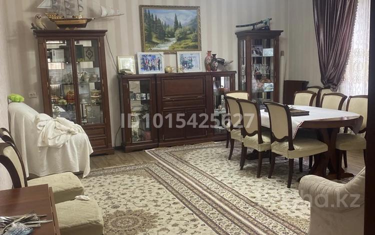 Отдельный дом · 5 комнат · 220 м² · 4 сот., мкр Таугуль-3 — Дауленова-Турдыкуловой за 1.1 млн ₸ в Алматы, Ауэзовский р-н — фото 2