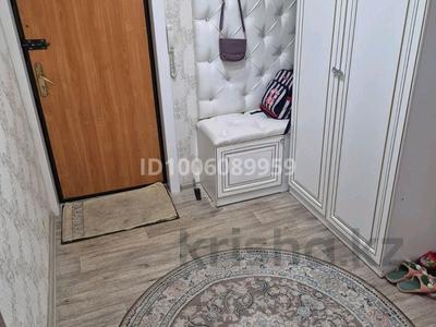 4-комнатная квартира · 80 м² · 3/5 этаж, 16-й микрорайон, 16-й микрорайон за 34 млн 〒 в Шымкенте, Аль-Фарабийский р-н