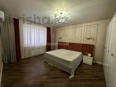 4-комнатная квартира · 147 м² · 3/7 этаж, Сатыбалды Дауымова 69 за 550 000 〒 в Уральске