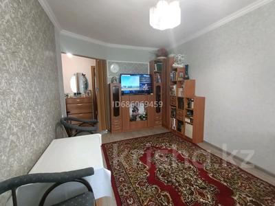 2-комнатная квартира, 44.8 м², 4/5 этаж, 4 мкр 18 за 8.7 млн 〒 в Лисаковске