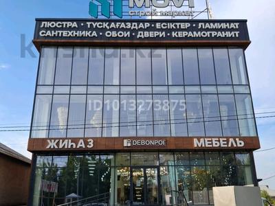 Свободное назначение, офисы, магазины и бутики, склады, общепит, салоны красоты, бани, гостиницы и зоны отдыха, образование, развлечения · 2000 м² за 720 млн ₸ в Шымкенте, Абайский р-н