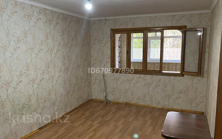 4-бөлмелі пәтер · 90 м² · 1/4 қабат, Алдиярова 12 Б — Алдиярова - Адырбекова, бағасы: 29.9 млн ₸ в Шымкенте, Енбекшинский р-н — фото 2