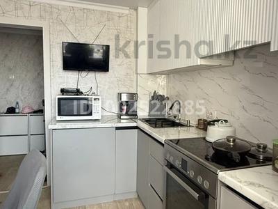 4-бөлмелі пәтер · 80 м² · 8/9 қабат, мкр Юго-Восток, Пр. Республики 18 — Пересечение Шахтеров - Республики, бағасы: 31 млн ₸ в Караганде, Казыбек би р-н