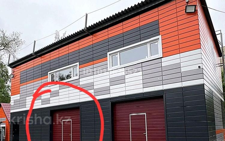 Гараж · 32 м² · Амре Кашаубаева 32 б — Кольцо Потанина за 170 000 ₸ в Усть-Каменогорске, Ульбинский — фото 2