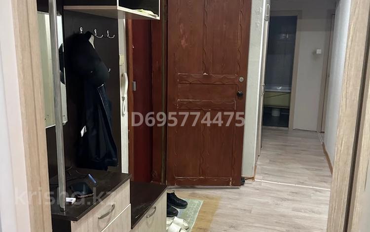 2-комнатная квартира · 55 м² · 9/9 этаж, Утепбаева 44 — Ауезова за 22 млн ₸ в Семее, Красный Кордон — фото 2