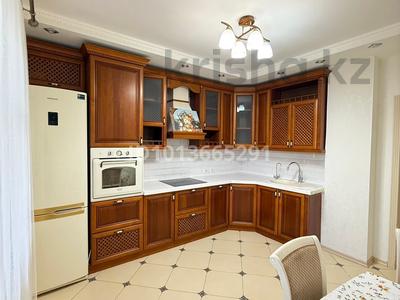 3-бөлмелі пәтер · 93 м² · 6/9 қабат, Туркестан 32, бағасы: 61 млн ₸ в Астане, Есильский р-н