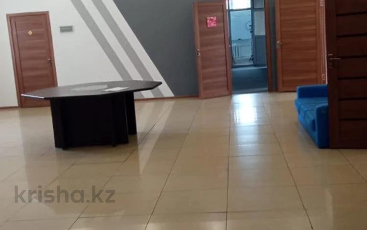 Кеңселер, сұлулық салондары, фитнес және спорт, білім орталықтары, ойын-сауық, конференц-залдар, кабинеттер және жұмыс орындары, студиялар · 22 м², бағасы: 154 000 ₸ в Алматы, Турксибский р-н — фото 3