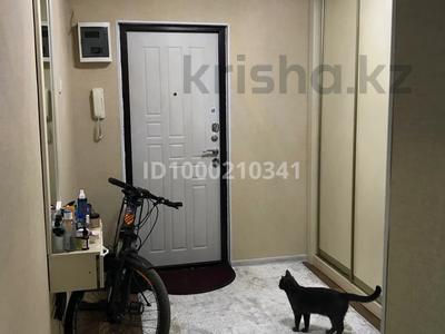 2-комнатная квартира · 56 м² · 5/5 этаж, мкр 8, А. Молдагуловой 43/1 за 16.5 млн ₸ в Актобе