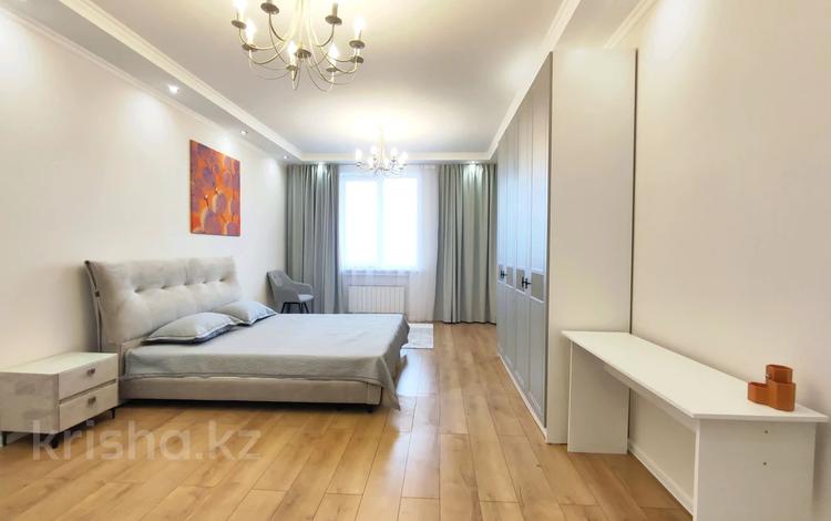 2-комнатная квартира · 64 м² · 13/14 этаж, Зенкова 59 за 500 000 ₸ в Алматы, Медеуский р-н — фото 5