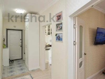 3-бөлмелі пәтер · 84.1 м² · 7/9 қабат, Чингиз Айтматов 42, бағасы: 48 млн ₸ в Астане, Нура р-н