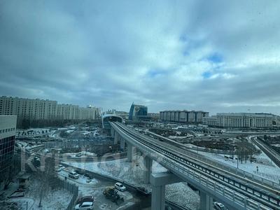 Офисы · 215 м² за 215 млн 〒 в Астане, Есильский р-н