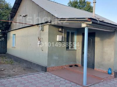 Отдельный дом · 3 комнаты · 80 м² · 6 сот., мкр Айгерим-2, Акатаева 15 за 45 млн ₸ в Алматы, Алатауский р-н