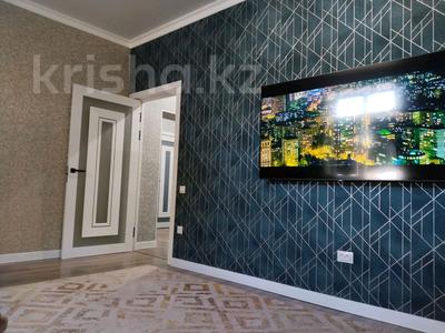 3-комнатная квартира · 82 м² · 2/2 этаж, Улбике Акына бывшая мечникова 103 — Рахимова Достоевского за 22.8 млн 〒 в Таразе