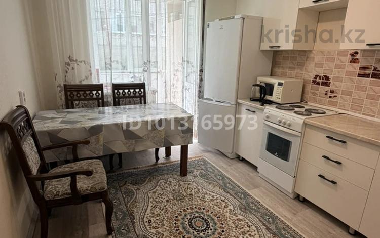 2-комнатная квартира · 57 м² · 1/5 этаж, Молдагуловой 15/3 за 23.5 млн ₸ в Усть-Каменогорске — фото 2