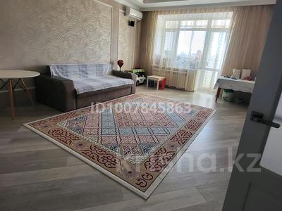 5-комнатная квартира · 180 м² · 7/9 этаж, мкр. Алтын орда, проспект Тауельсиздик 18 А за 75 млн 〒 в Актобе