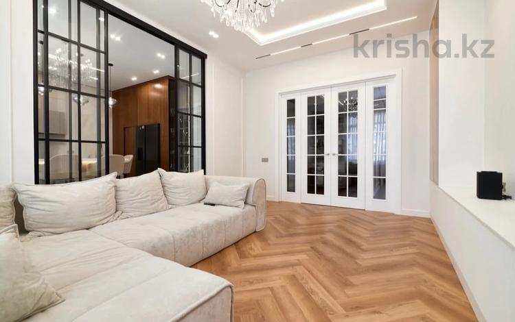 3-комнатная квартира · 100 м² · 9 этаж, Сыганак 24 за 500 000 ₸ в Астане, Нура р-н — фото 2