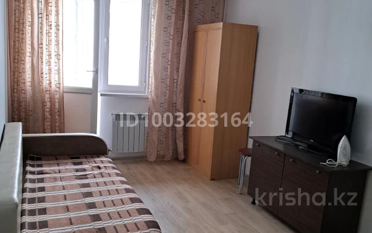 1-комнатная квартира · 24 м² · 5/9 этаж, ул. Райымбек Батыра — ТЦ Магнум за 150 000 ₸ в  — фото 2