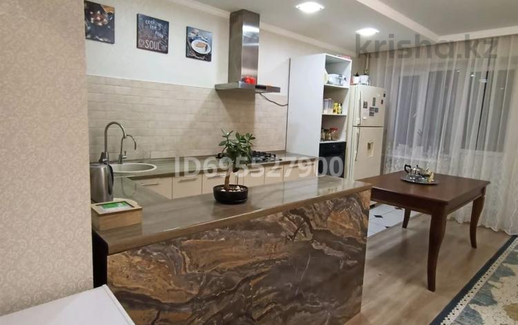 3-комнатная квартира · 83 м² · 3/6 этаж, мкр Северо-Восток, Тюленина 4 за 29 млн ₸ в Уральске — фото 10