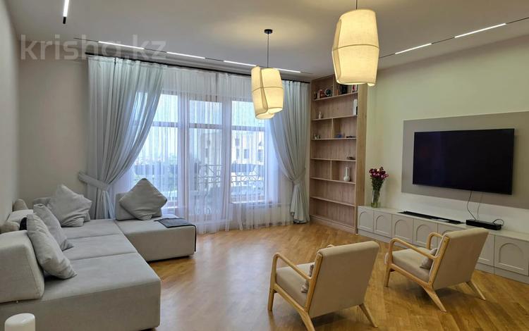 4-комнатная квартира · 159 м² · 3/4 этаж, Мирас 53–64 за 222 млн ₸ в Алматы, Бостандыкский р-н — фото 2