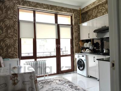 1-комнатная квартира · 40 м² · 1/3 этаж, Батырбекова 3 — Keruen saray за 20 000 ₸ в Туркестане