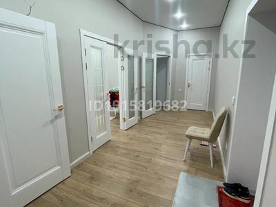 2-комнатная квартира · 73 м² · 7/9 этаж, мкр. Алтын орда, Мустафы Шокая 2В за 250 000 ₸ в Актобе