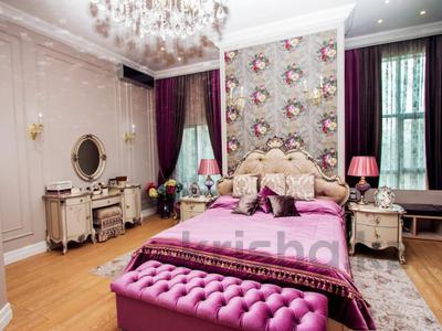 3-комнатная квартира · 150 м² · 4/7 этаж, Жамакаева 254/2 за 165 млн 〒 в Алматы, Медеуский р-н