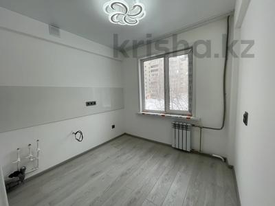 1-комнатная квартира · 30 м² · 2/5 этаж, Маяковского 4 — Бульвар Гагарина за 15.8 млн 〒 в Усть-Каменогорске, Ульбинский