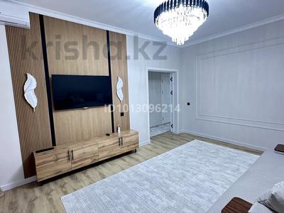 2-комнатная квартира · 68 м² · 7/10 этаж, Куаныша Толеметова за 300 000 ₸ в Шымкенте, Абайский р-н